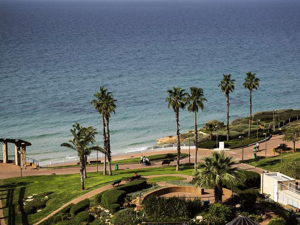 David Tower Hotel Netanya By Prima Hotels - 16 Years Plus Exterior foto View of the Mediterranean Sea from the campus