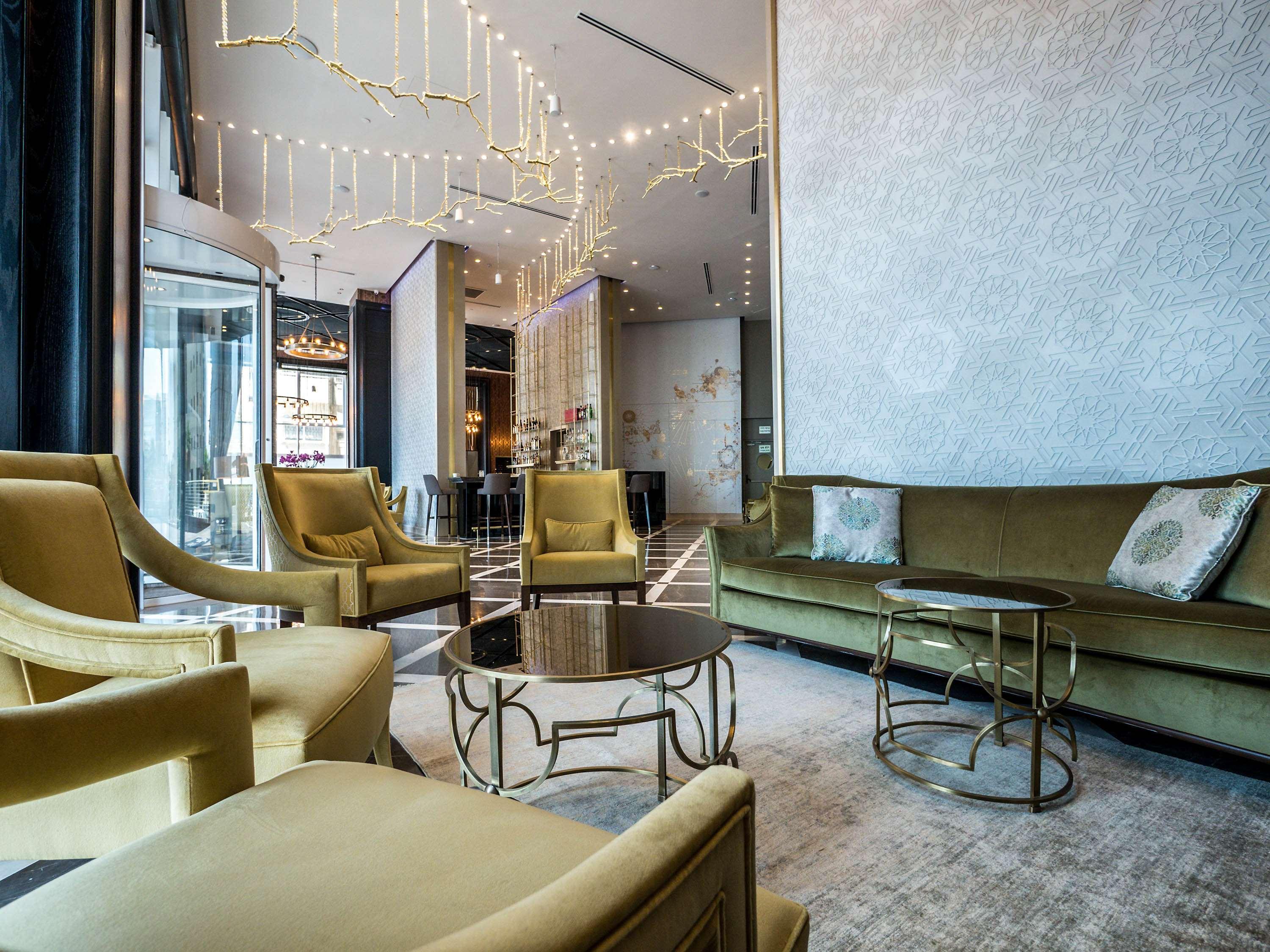 David Tower Hotel Netanya By Prima Hotels - 16 Years Plus Exterior foto The Lounge at the airport